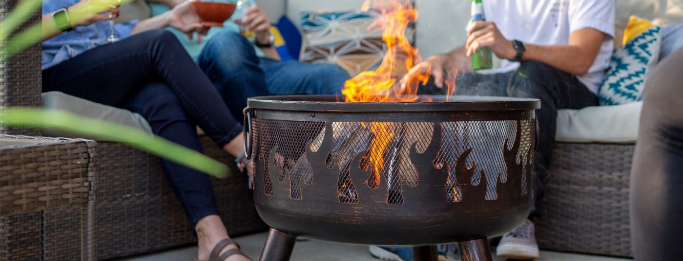 Cat. page - BBQs, Chimeneas & Fire Pits BBQs, Chimeneas & Fire Pits