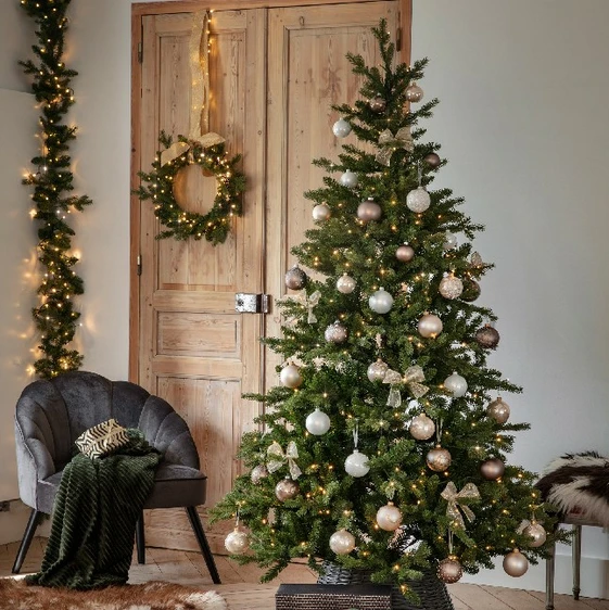 Allison Pine Artificial Christmas Tree 6ft - image 3
