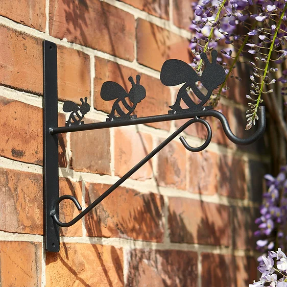 Bee Hanging Basket Bracket - image 1