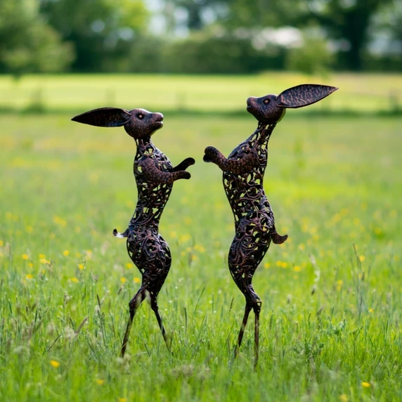 Boxing Hares Sculpture - image 1