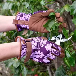 Burgon & Ball Oak Leaf Gloves - Plum S/M