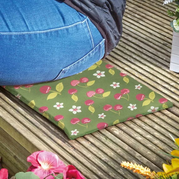 Cherry Kneeler & Seat Pad