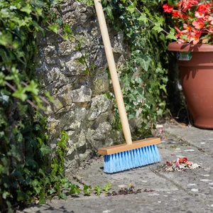 Children's Sweeping Brush - image 1