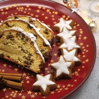 Christmas Gift & Living