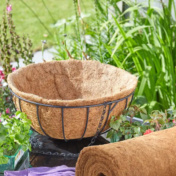 Co-Co Hanging Basket Liner Bulk Roll – 0.75m Wide, Natural Coconut Fiber, Sold Per Metre, For Planters, Weed Mats & Pet Bedding