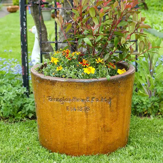 Courtyard Old Leather Round Planter - Medium