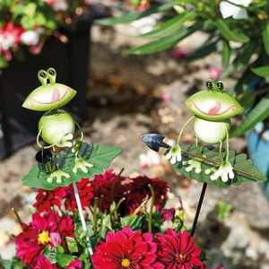 Frog Decor Stake