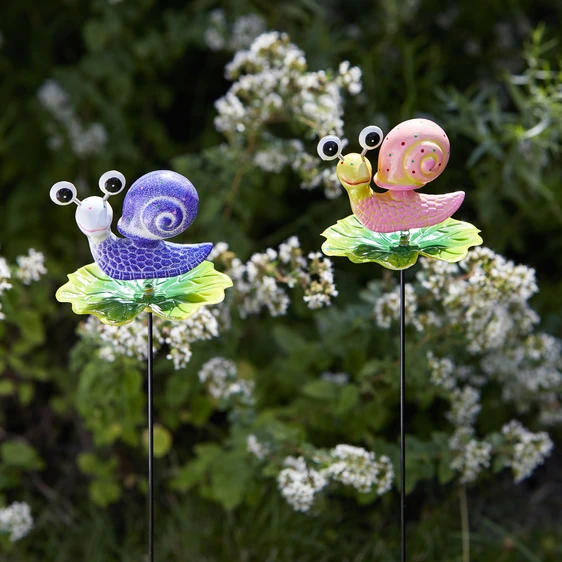 Springy Snail Decor Stake