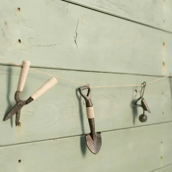 Decorative Garden Tool Garland - Gardening - image 1