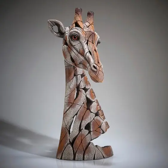 Edge Sculpture Giraffe - image 4