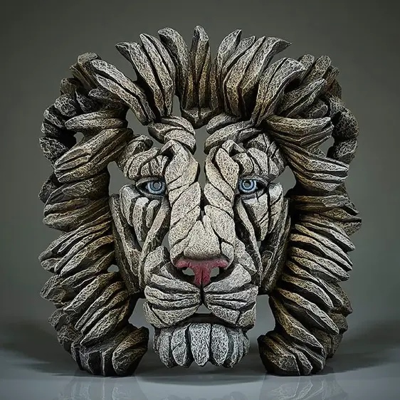 Edge Sculpture Lion - White - image 1