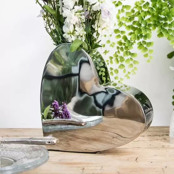 Stem & Bud Heart Vase - Medium - image 1