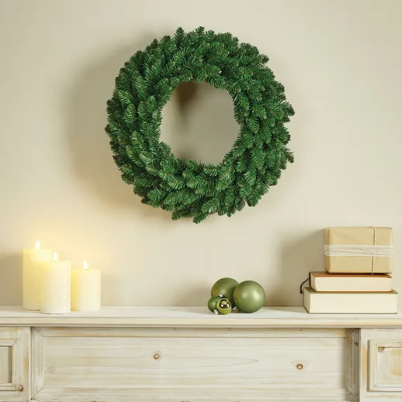 Everest Artificial Wreath - image 1