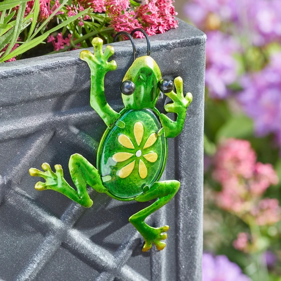 Fancy Frog Pot Hanger - image 2