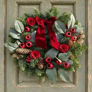 Fresh Wreath Red Rose & Rosehip
