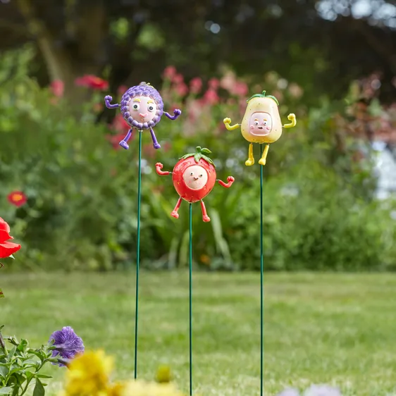 Frooties Garden Stake