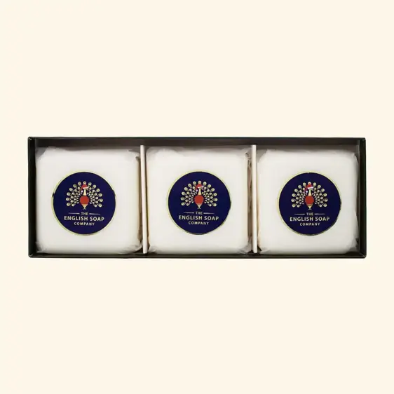 Frosted Fir & Holly Soap Gift Set - image 2