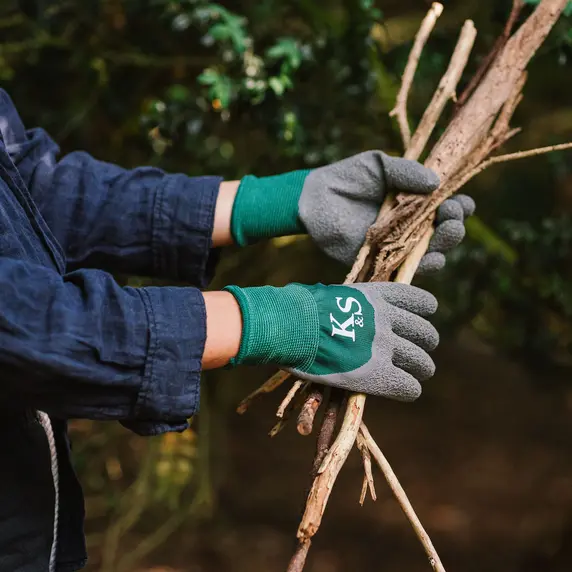 Gloves - All Round Grip - Large - image 1