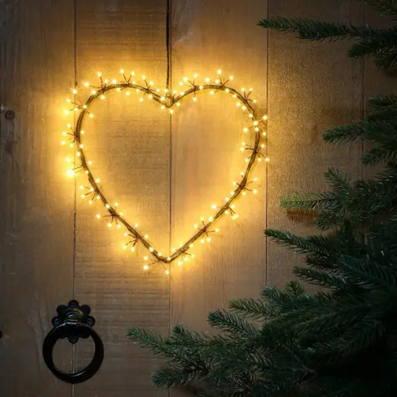 Hanging Cluster Heart Light