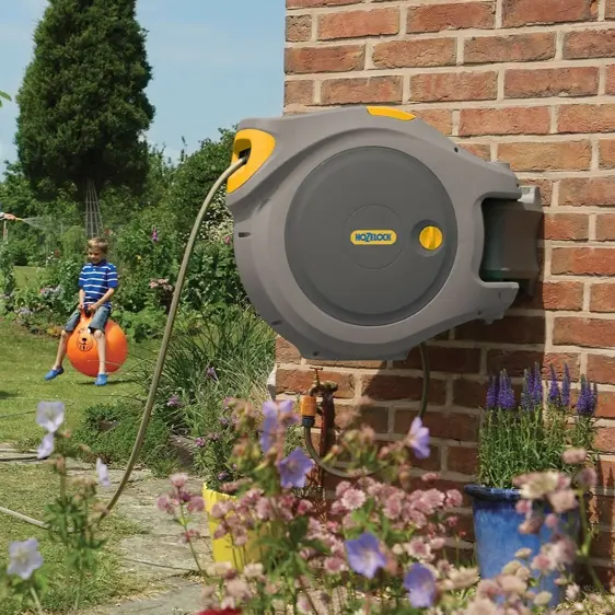 Hozelock Auto Reel & Hose - image 1