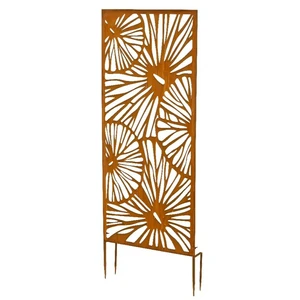 Iron Rust Flower Screen - Small