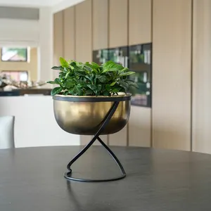 Ivyline Kensington Round Planter on Stand - Wide