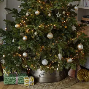 Ivyline Mistletoe Christmas Tree Skirt - Gold