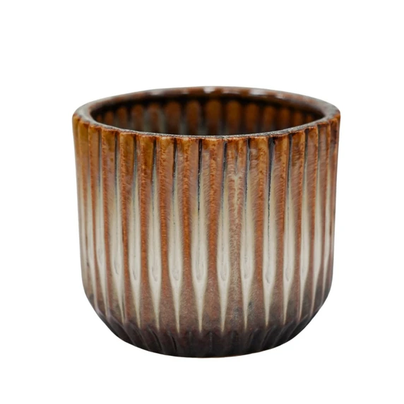 Ivyline Willow Chocolate Planter 12cm - image 1
