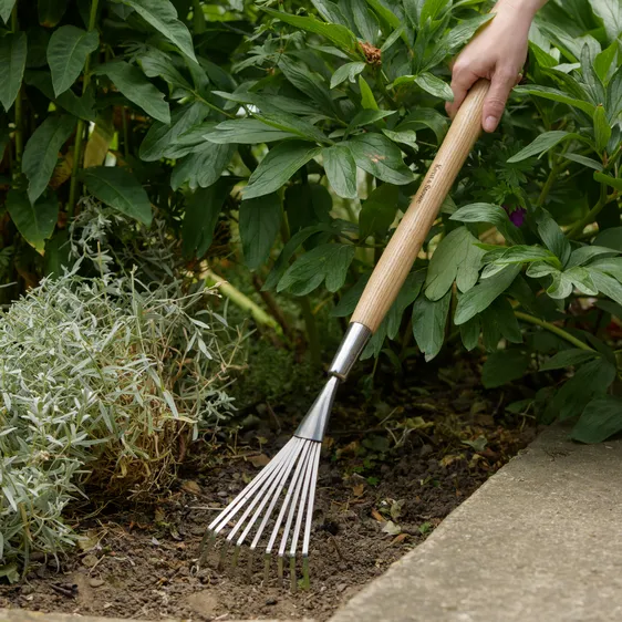 Kent & Stowe Hand Shrub Rake - image 2