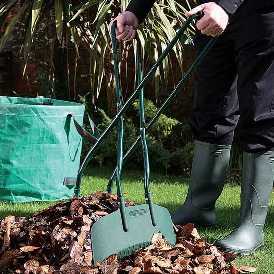 Long Handled Leaf Grabbers - image 1