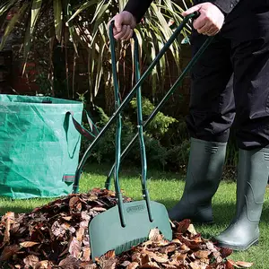 Long Handled Leaf Grabbers