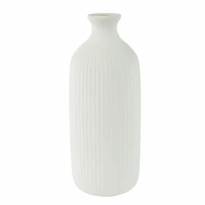 Minimalist Ribbed Vase - image 1