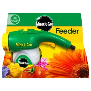 Miracle-Gro Spray Feeder