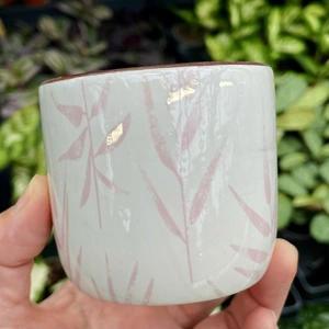 Pink Leaf Pot -  Ø 6cm - image 3