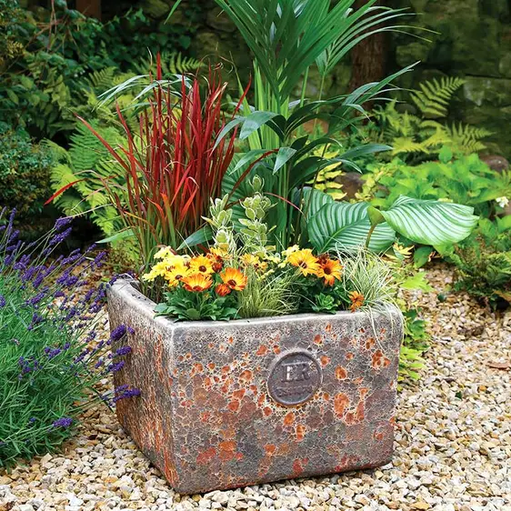 Rustic Rust Square Planter 40cm - image 2