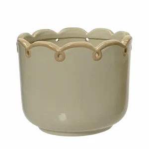 Scalloped Beige Planter - Medium
