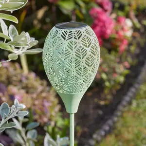 Solaire Torch Stake Light - image 3