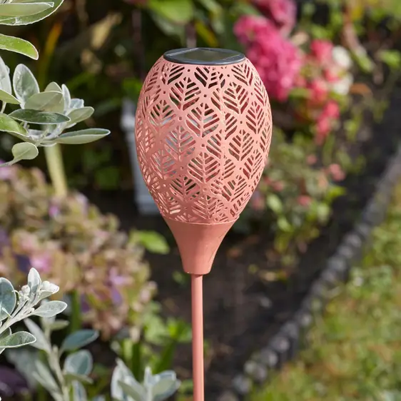 Solaire Torch Stake Light - image 4