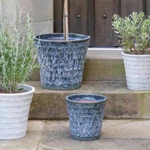 Ivyline Stow Sea Foam Volcanic Tapered Planter Ø24cm - image 1
