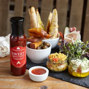 The Garlic Farm Sweet Chilli Sauce with Garlic 280g - image 2