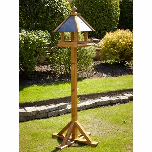Tom Chambers Bedale Bird Table