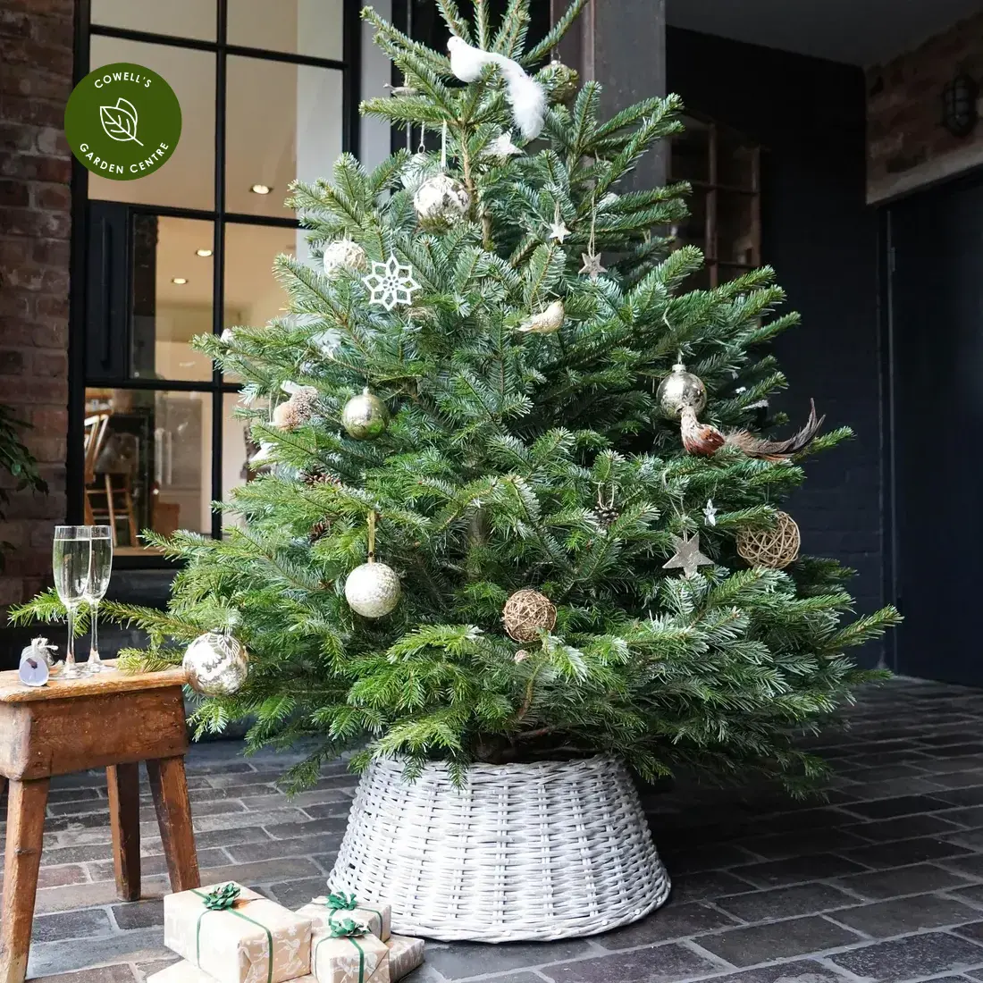 White skirt for xmas tree new arrivals