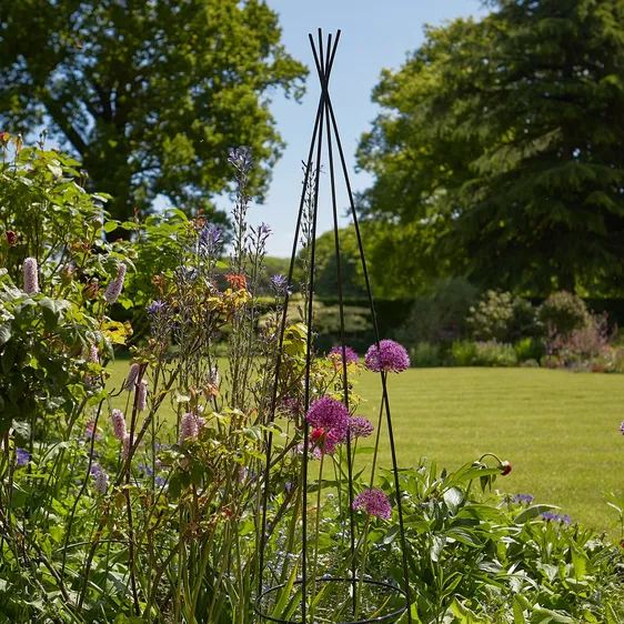 Wigwam Obelisk