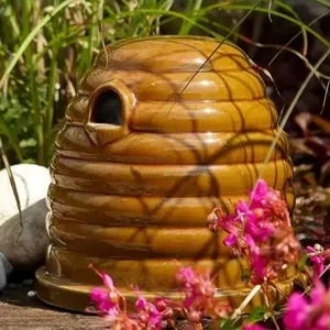 Wildlife World Ceramic Bumble Bee Hive