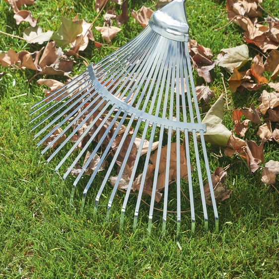 Wolf Garten Multi-Change Springtine Rake - image 1