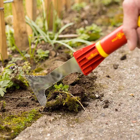 Wolf Garten Multi-Change Weed Scraper - image 1