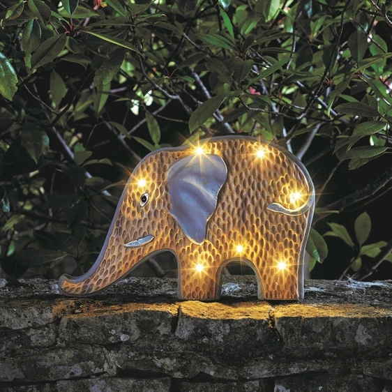 Woodstone InLit Elephant Light